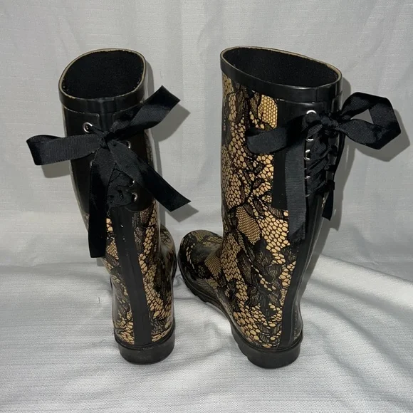 Henry Ferrera Laced Rain Boots - Picture 4 of 4